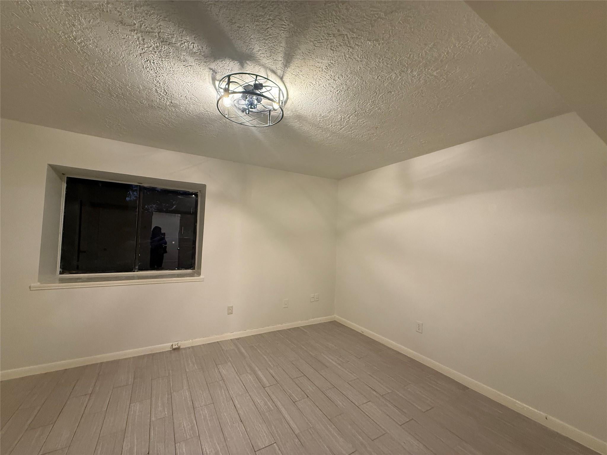 8553 Wilcrest Drive