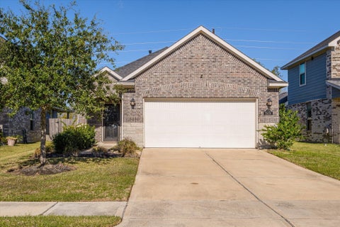 Photo of 31634 Heguy Pass, Fulshear, TX 77441 (MLS # 42639685)