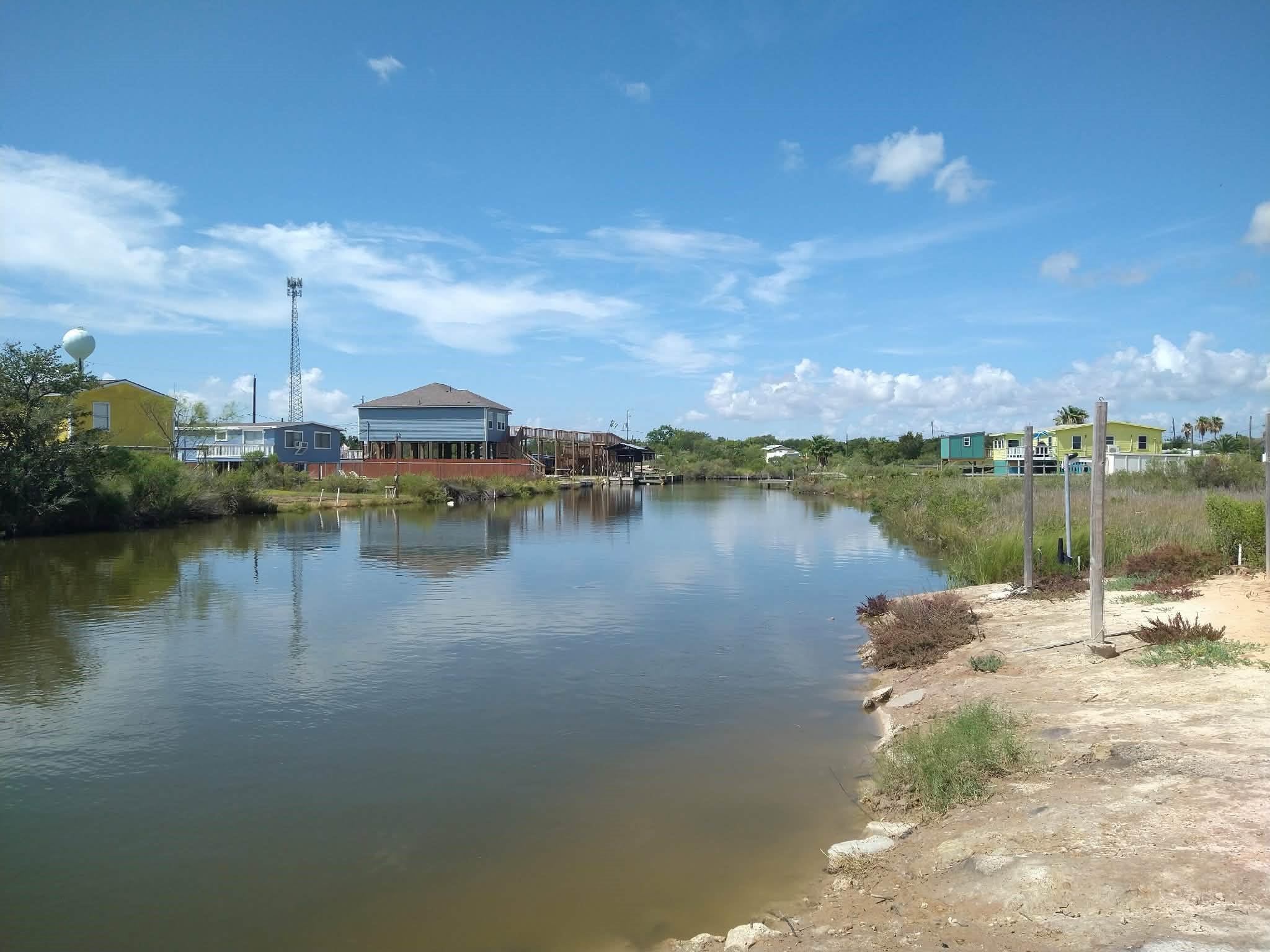 00 Bayou Lane
