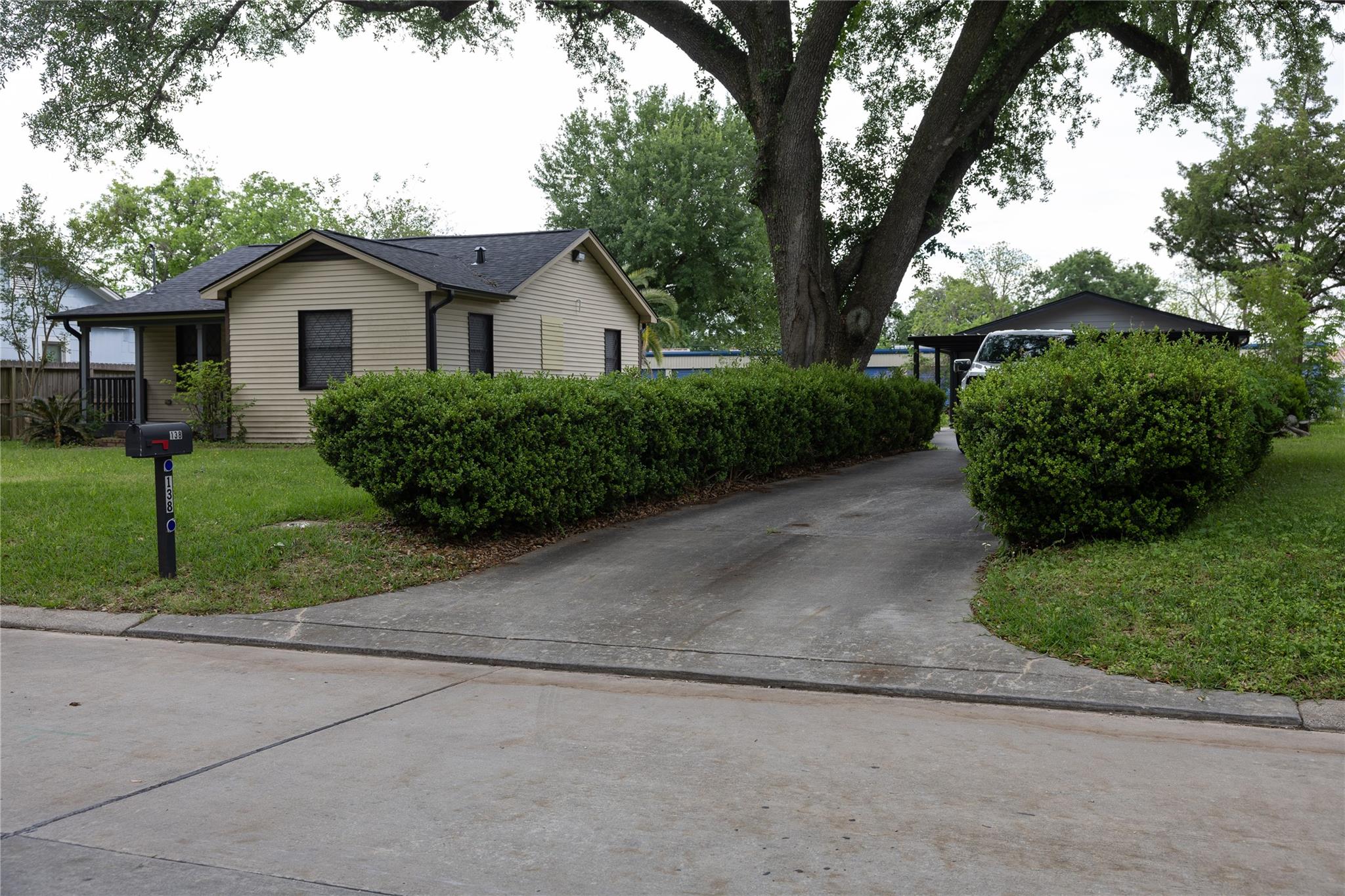 138 Willow Street