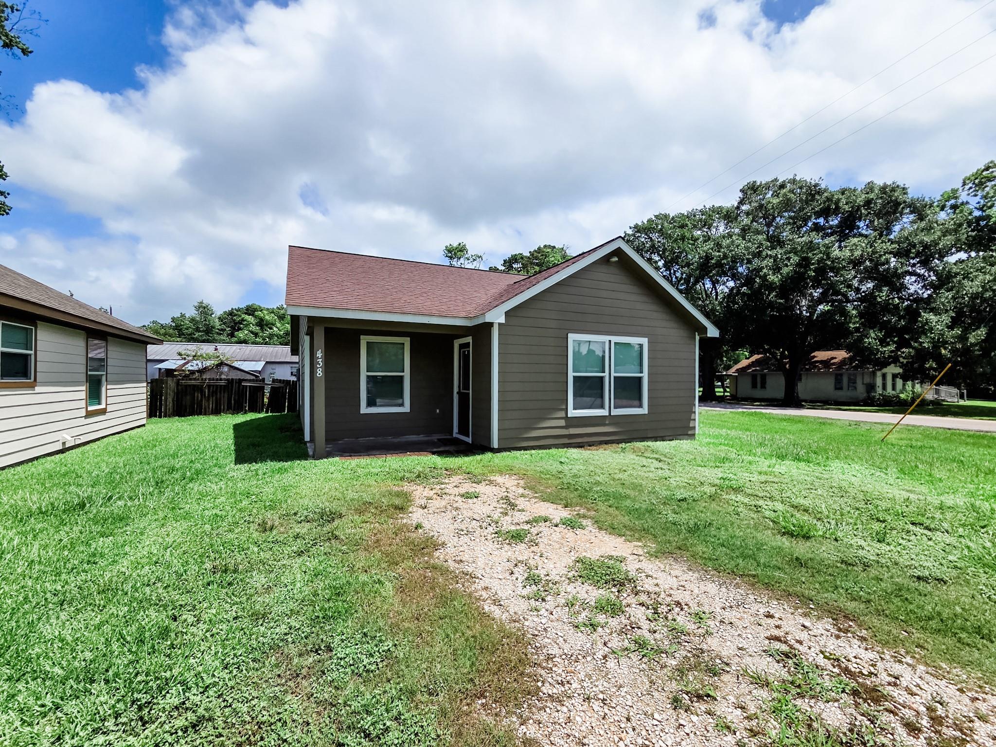 438 Spence Lane