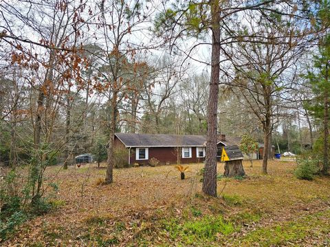 Homes For Sale - 271 Oakwood Lane<br/> Goodrich, TX 77335