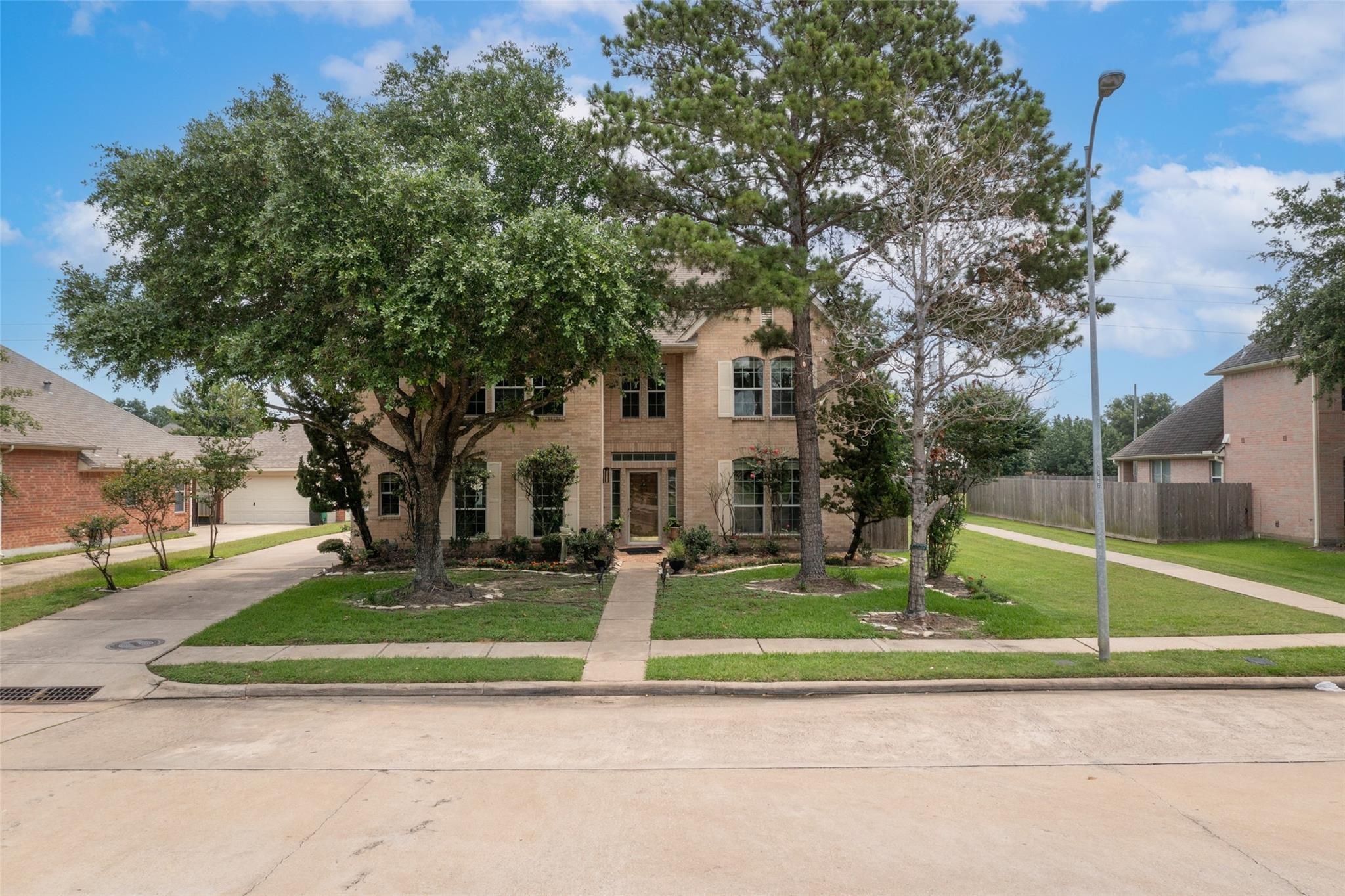2615 Falcon Knoll Lane
