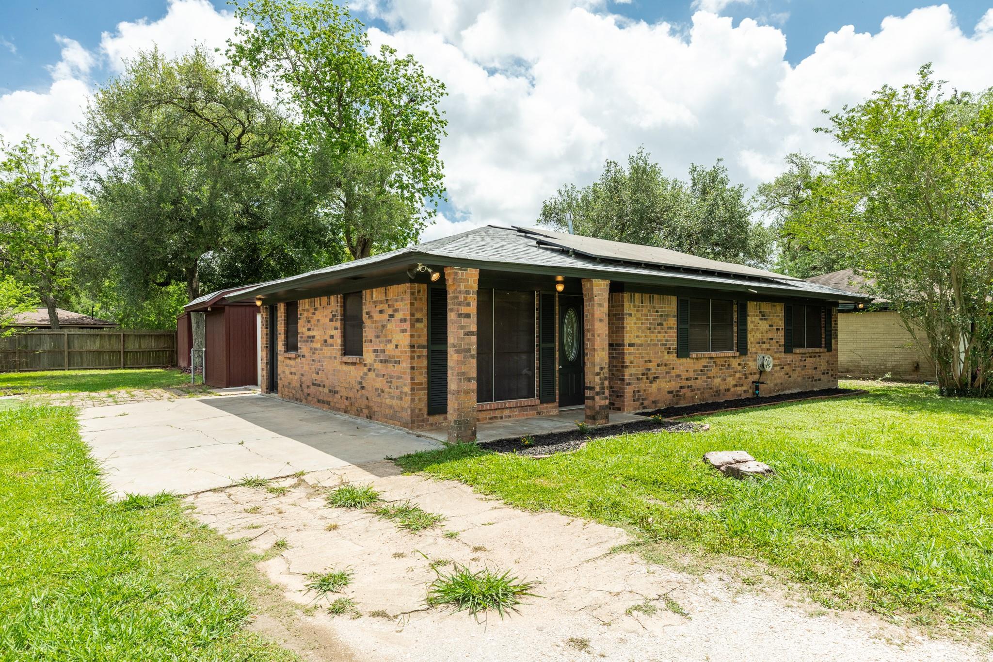 108 Avenue E
