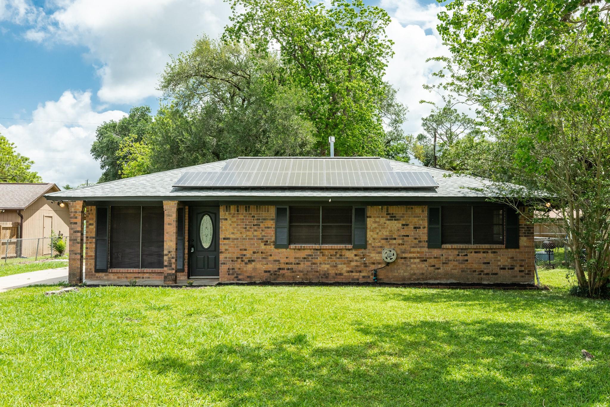 108 Avenue E
