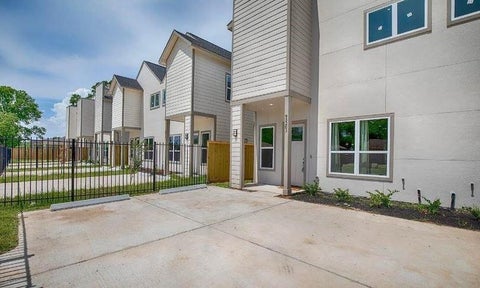 Photo of 9320 Coffee Street #B, Houston, TX 77033 (MLS # 16170105)