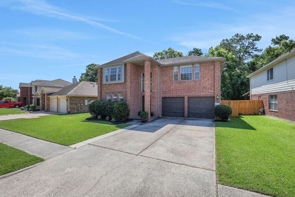 Photo of 21843 Whispering Forest Drive, Kingwood, TX 77339 (MLS # 23253297)