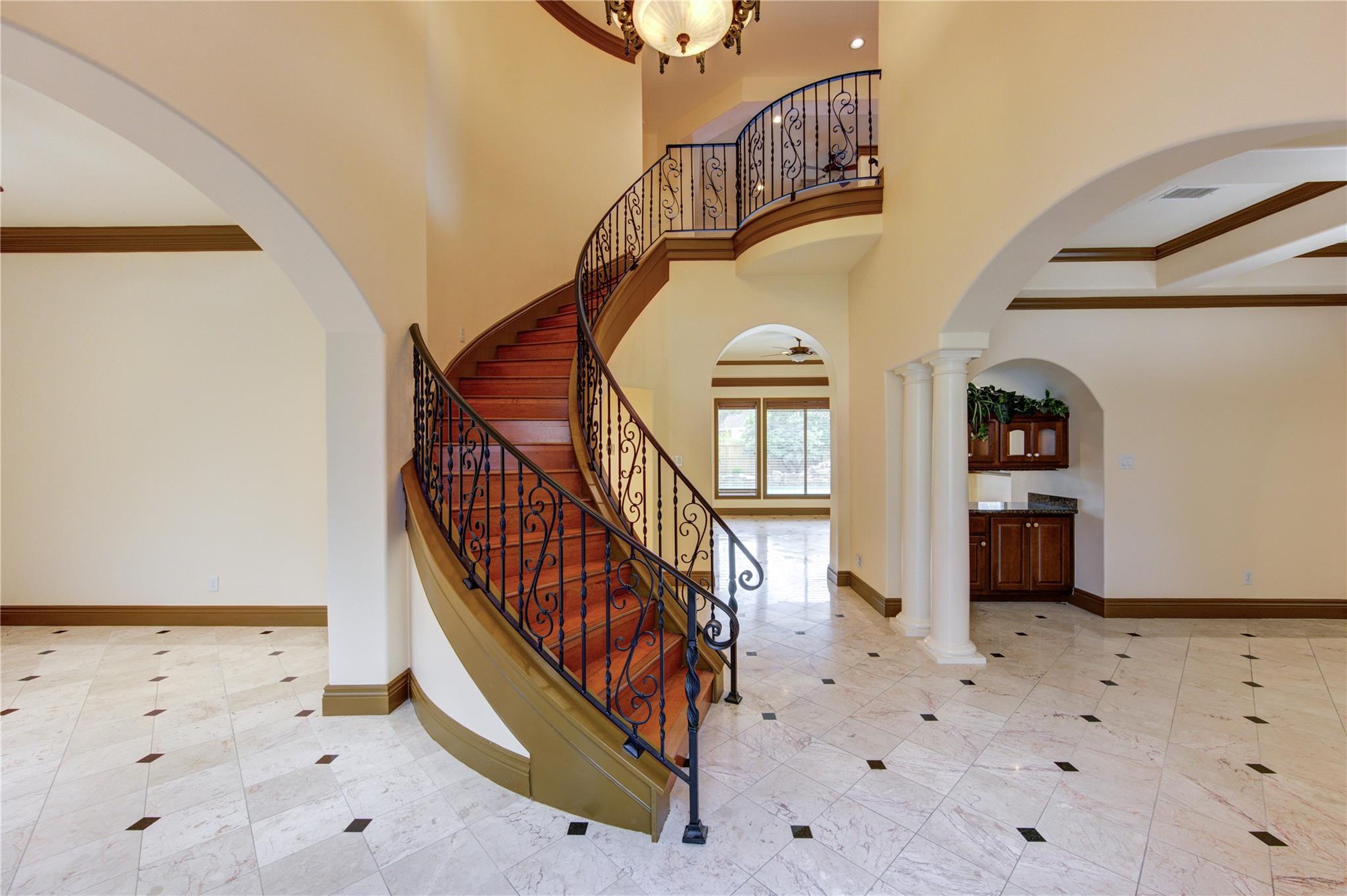 5207 Eagle Pointe Court