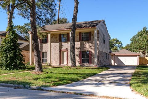 Photo of 12211 Sarti Street, Houston, TX 77066 (MLS # 50890904)