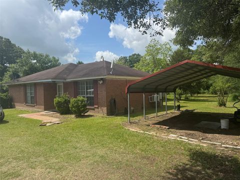 Photo of 14021 Highway 21 W, North Zulch, TX 77872 (MLS # 36436917)