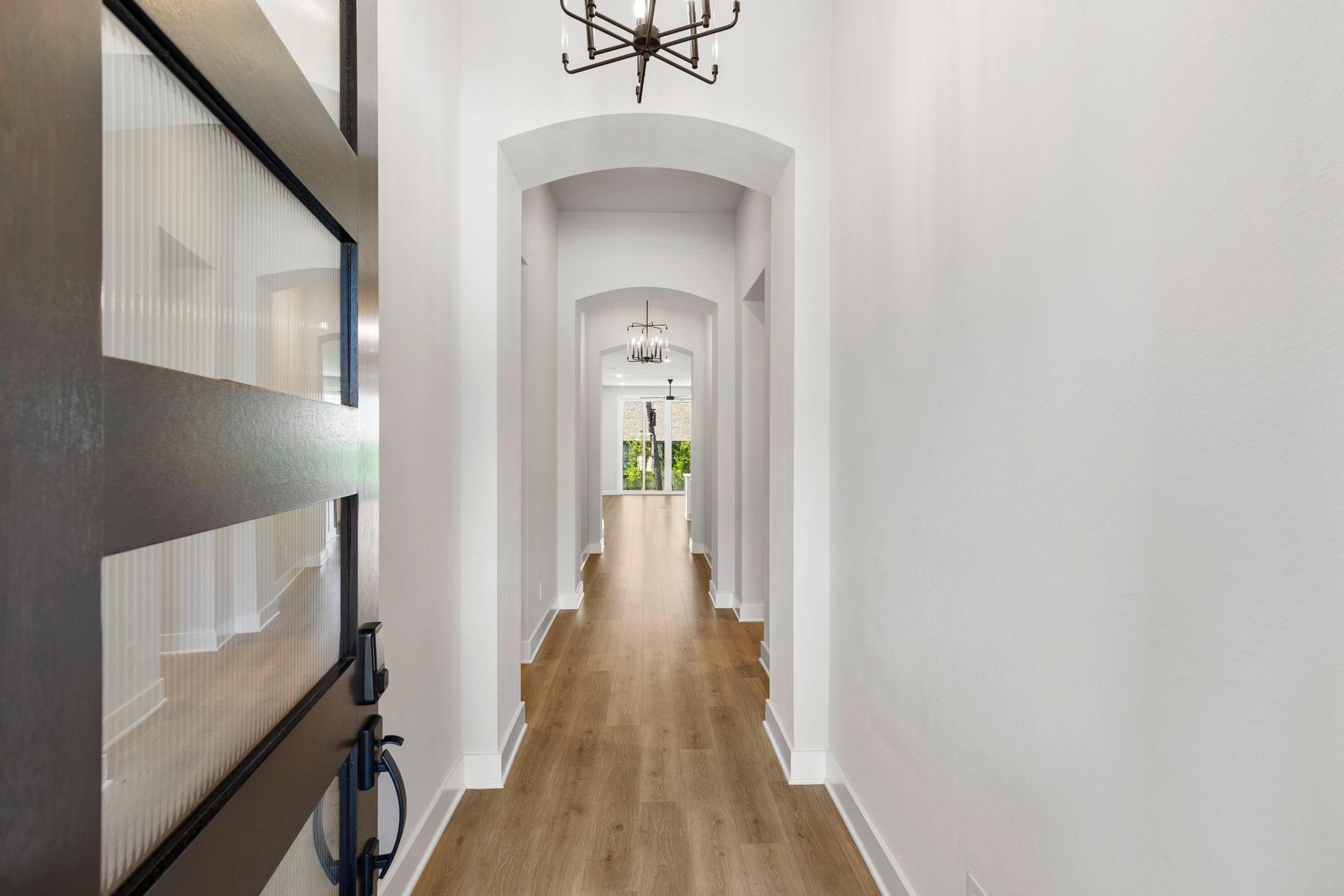 415 N Hillary Step Place