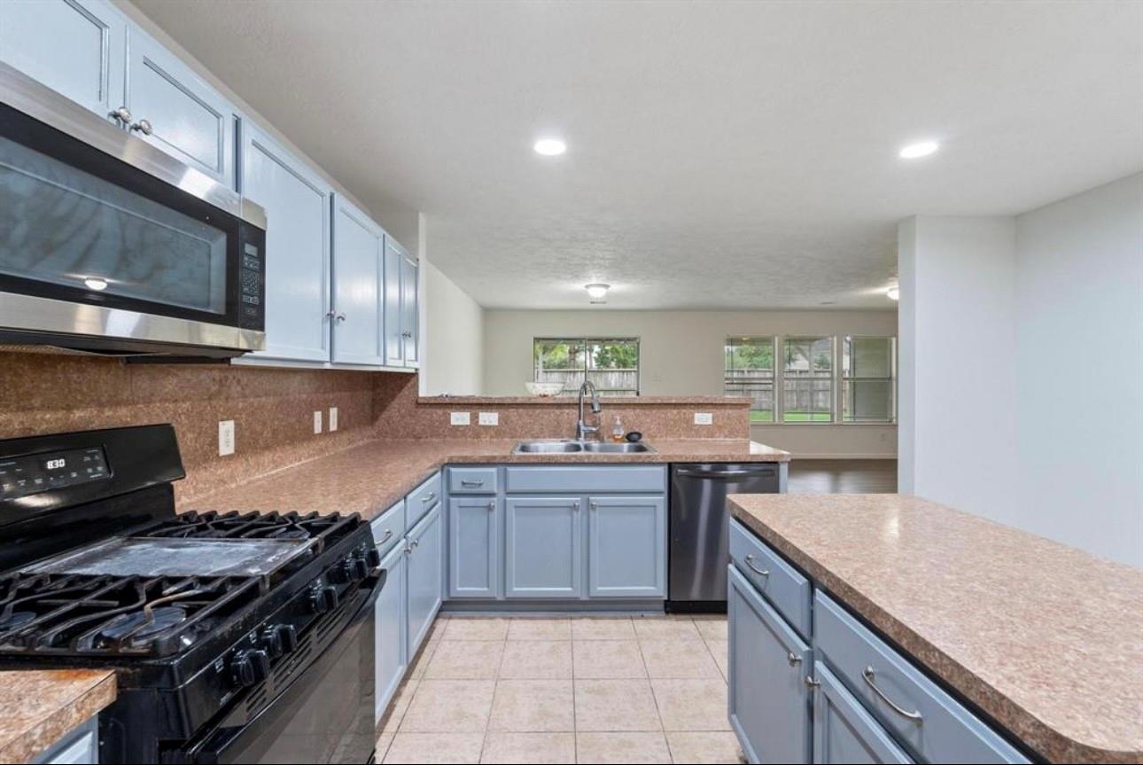 16119 Peach Bluff Lane