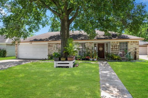 Photo of 6815 River Mill Drive, Spring, TX 77379 (MLS # 89137736)