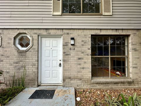 Photo of 4120 Hartt Lane, Houston, TX 77025 (MLS # 62316087)