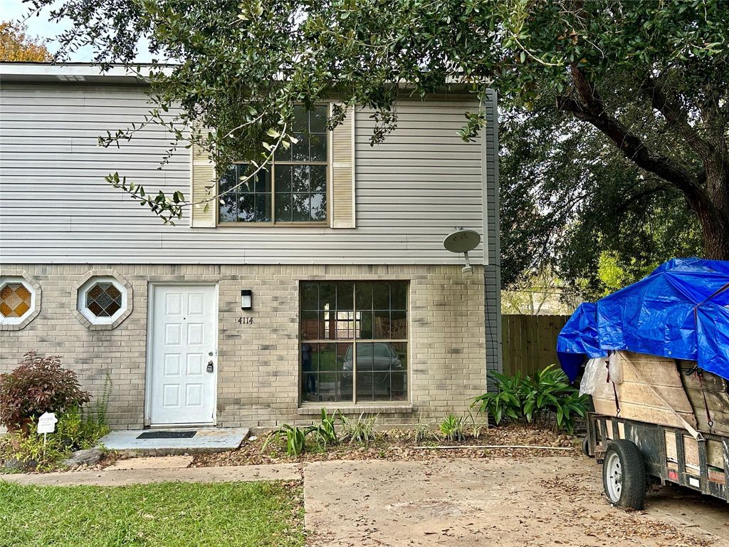 Photo of 4120 Hartt Lane, Houston, TX 77025 (MLS # 62316087)