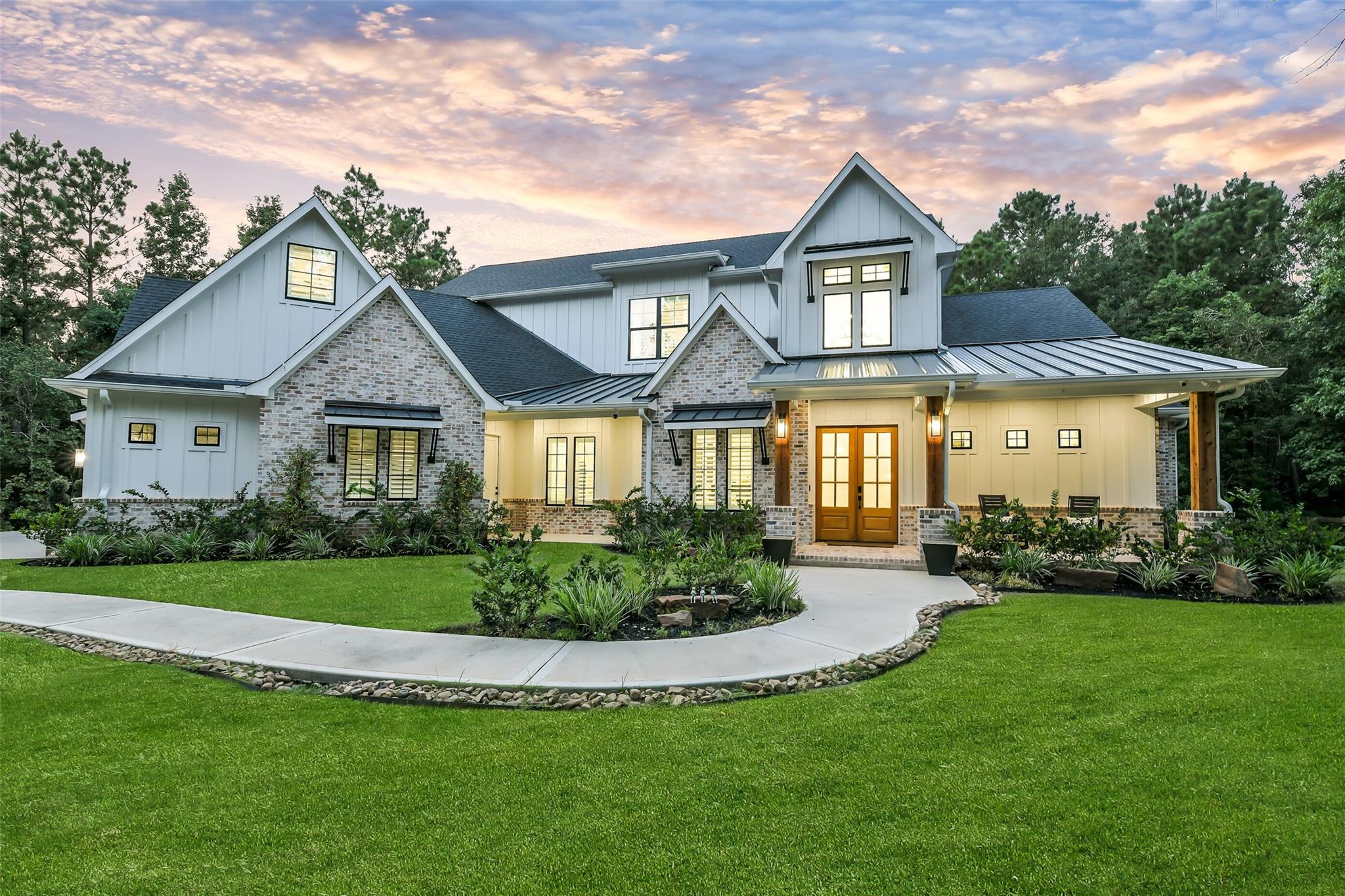 13142 Royal Hill Court