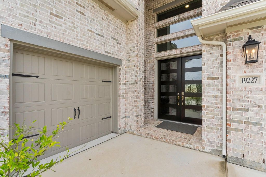 Photo of 19227 Seabiscuit Stable Trail, Tomball, TX 77377 (MLS # 15631713)