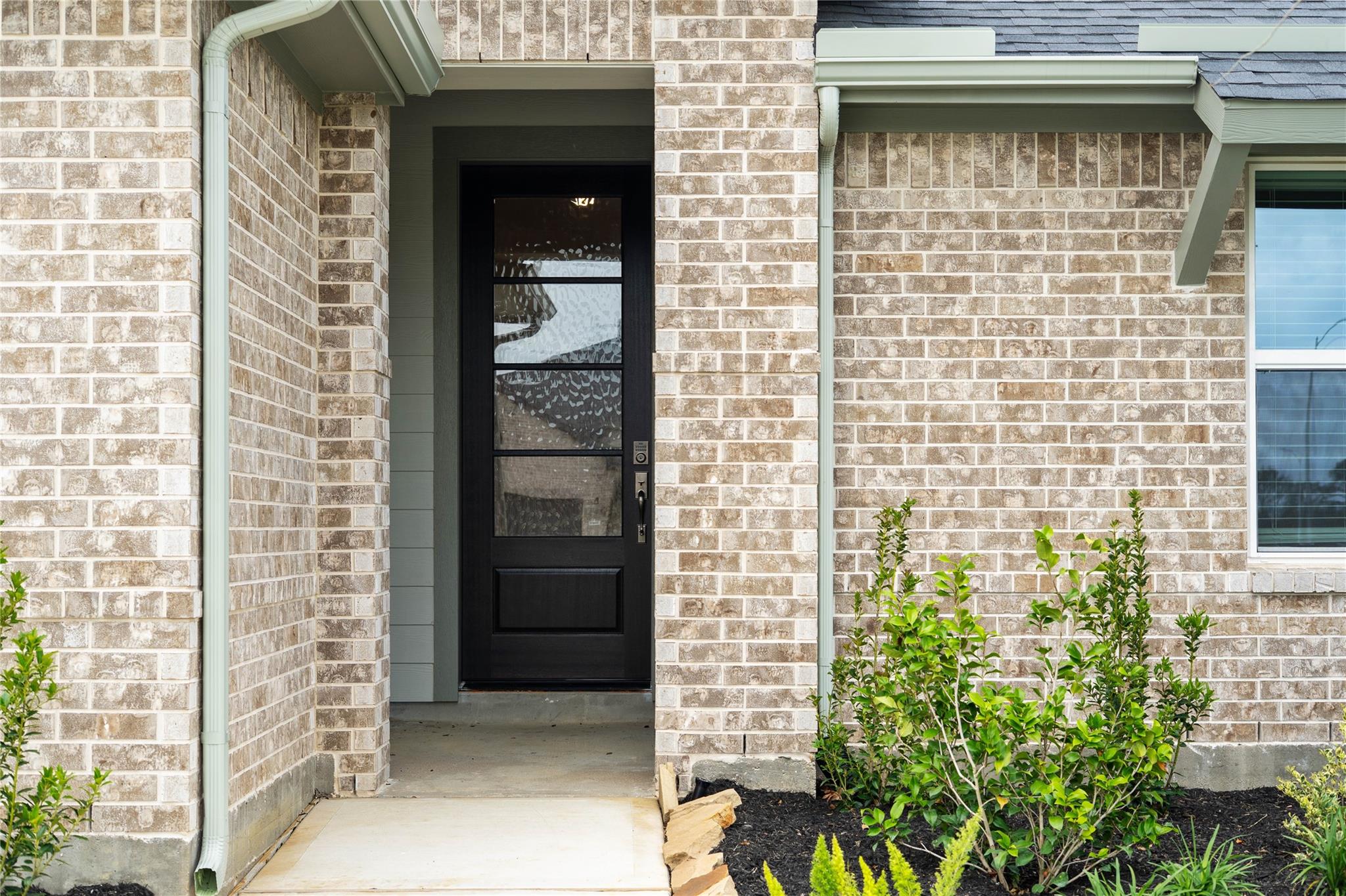 20802 Pomegranate Glen Court