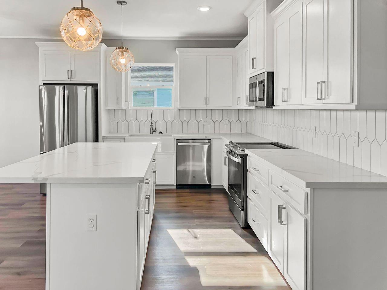 1743 Bluewater Highway