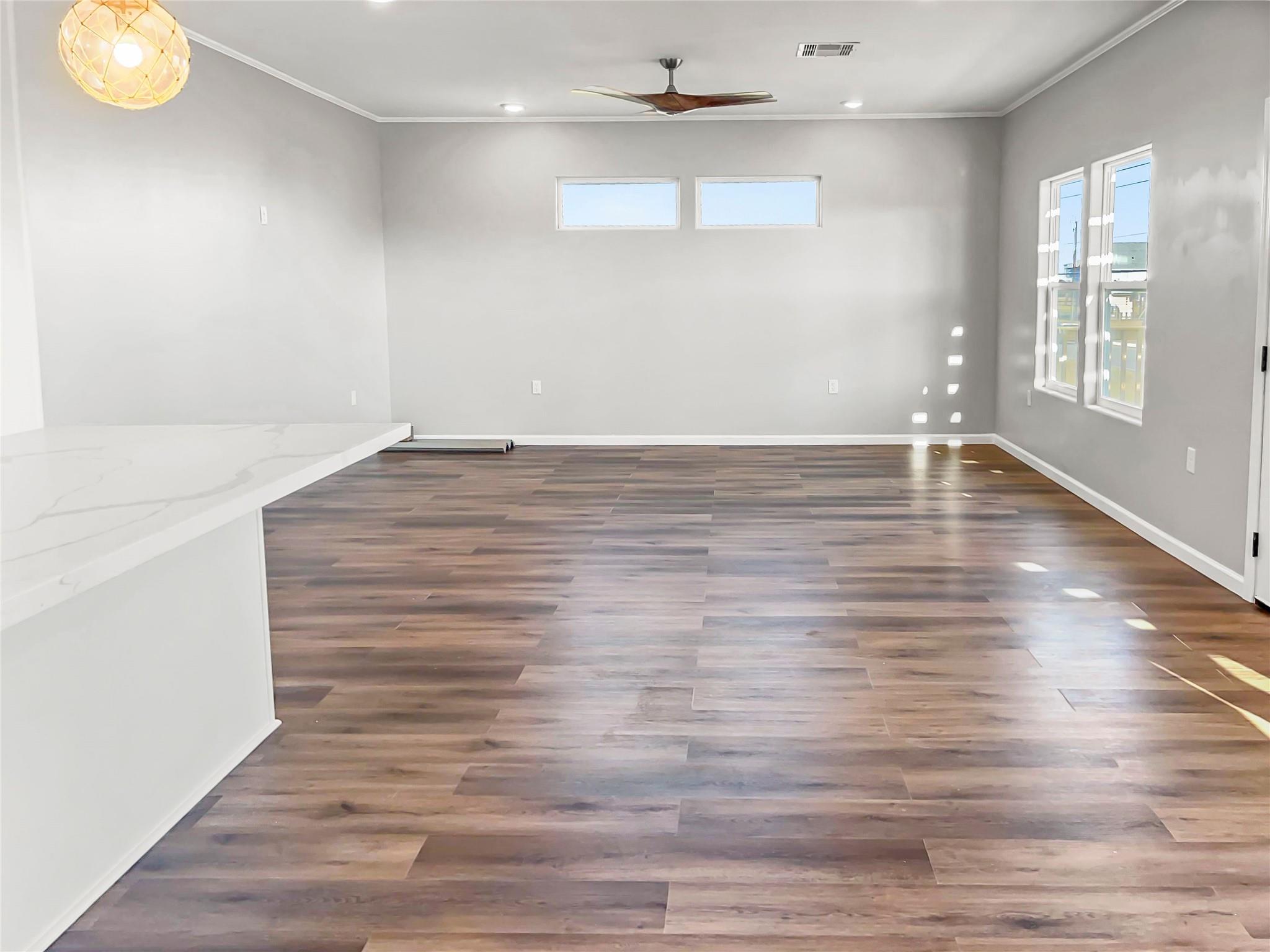 1743 Bluewater Highway