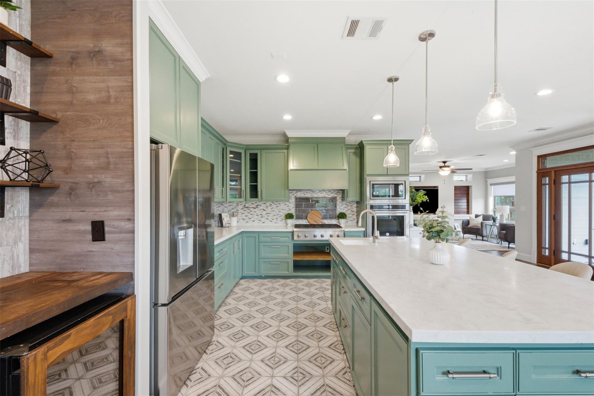 Houston, Texas, 77009, United States, 3 Bedrooms Bedrooms, ,4 BathroomsBathrooms,Residential,Active,2052028