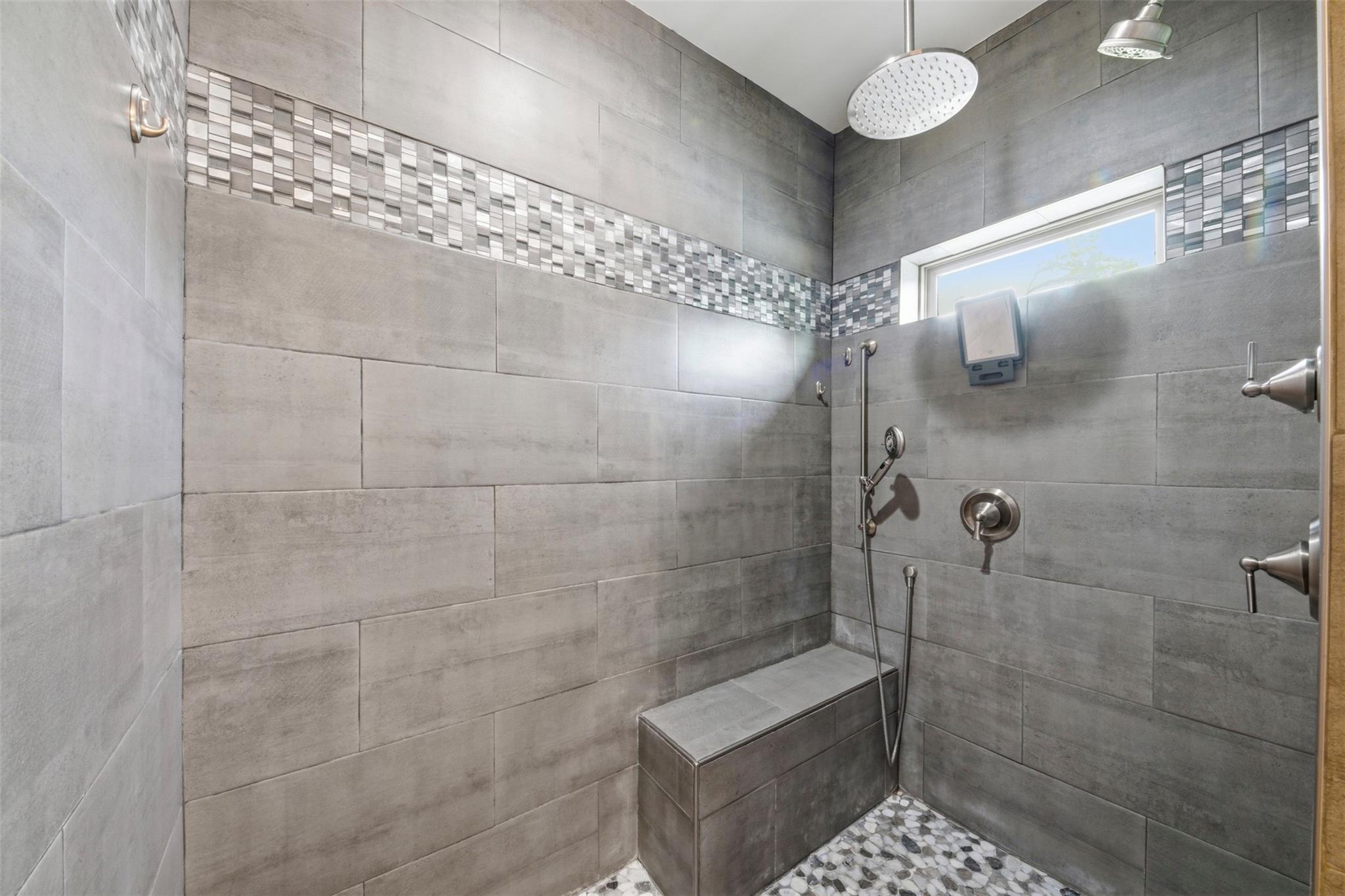 Houston, Texas, 77009, United States, 3 Bedrooms Bedrooms, ,4 BathroomsBathrooms,Residential,Active,2052028