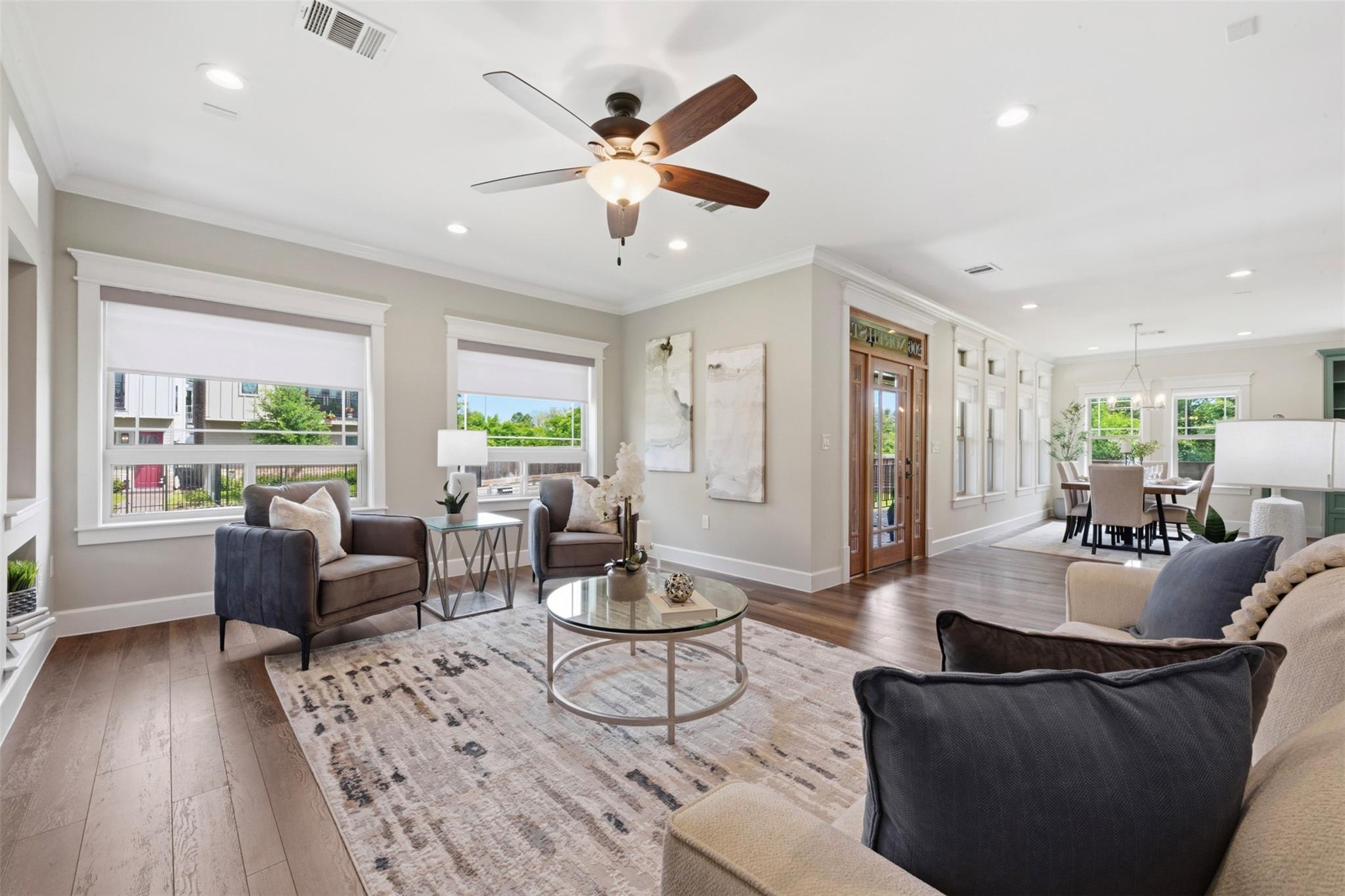 Houston, Texas, 77009, United States, 3 Bedrooms Bedrooms, ,4 BathroomsBathrooms,Residential,Active,2052028