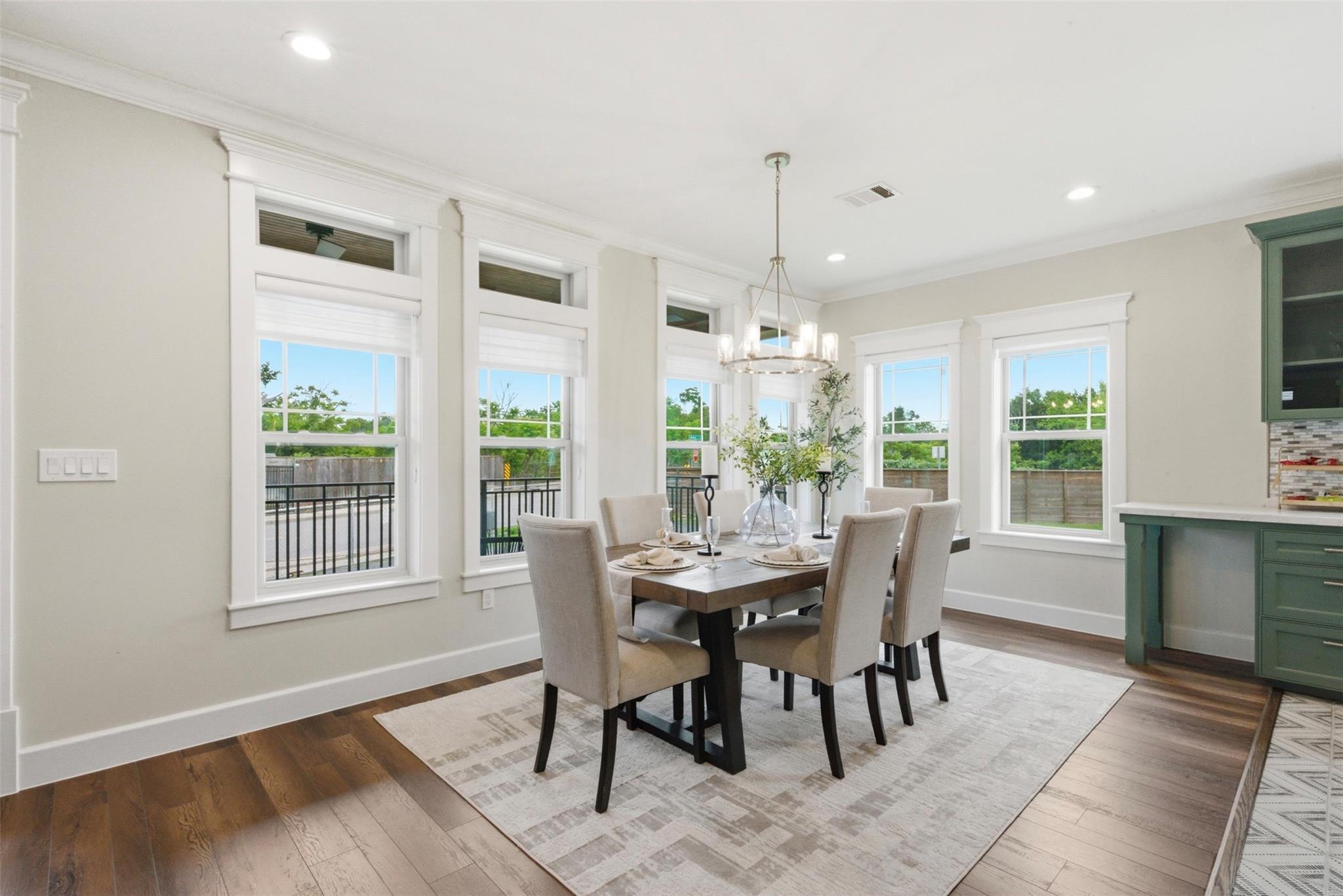 Houston, Texas, 77009, United States, 3 Bedrooms Bedrooms, ,4 BathroomsBathrooms,Residential,Active,2052028