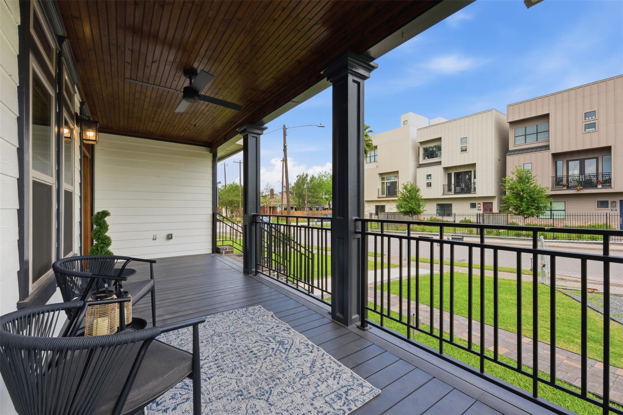 Houston, Texas, 77009, United States, 3 Bedrooms Bedrooms, ,4 BathroomsBathrooms,Residential,Active,2052028