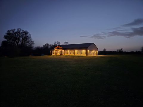 1741 County Road 320 Centerville TX 75833