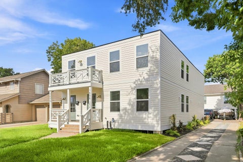 Photo of 1606 31st Street #Up, Galveston, TX 77550 (MLS # 45460858)