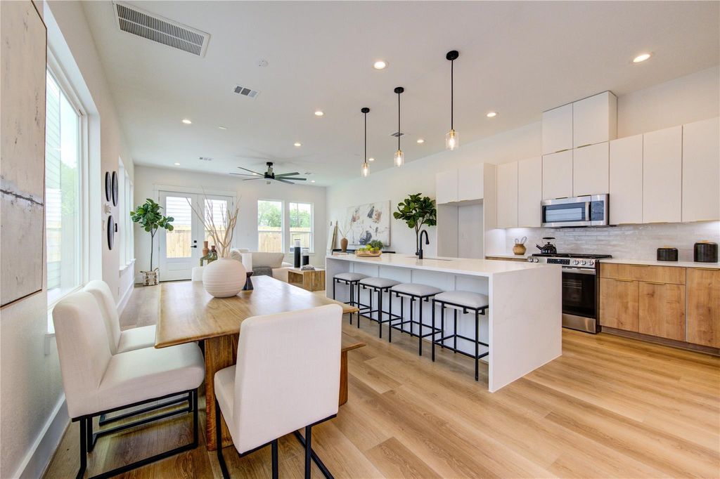 Photo of 2817 Tuam Street, Houston, TX 77004 (MLS # 59236658)