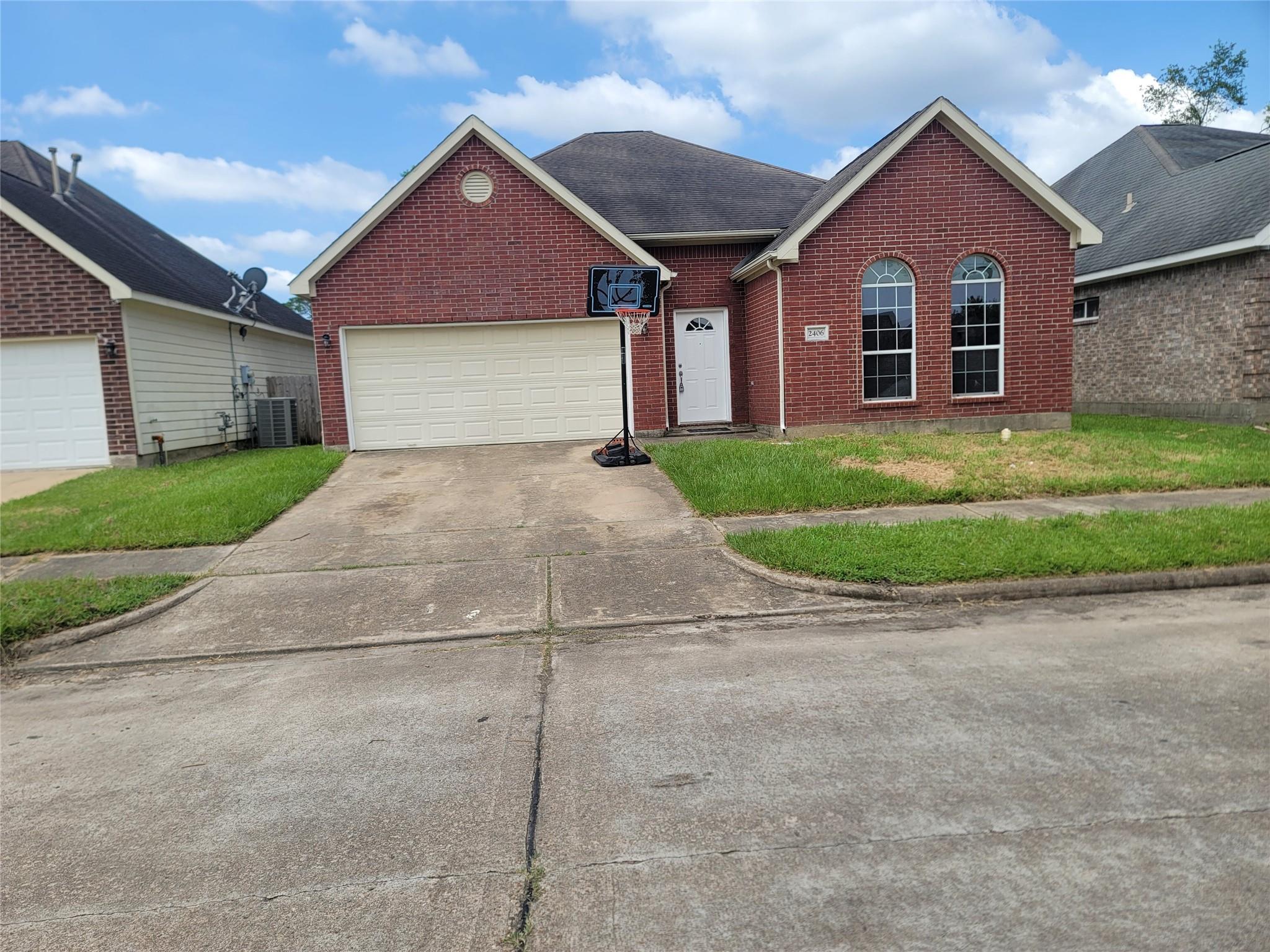 2406 Hawks Road