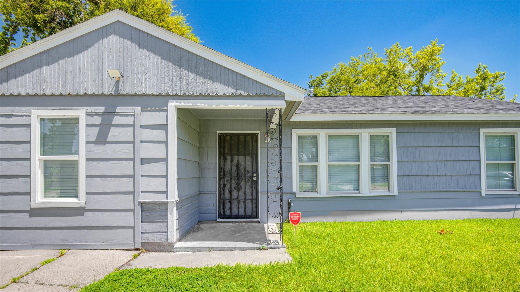 8921 Oak Knoll Lane