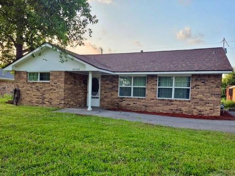 14107 Medora Street Houston TX 77049