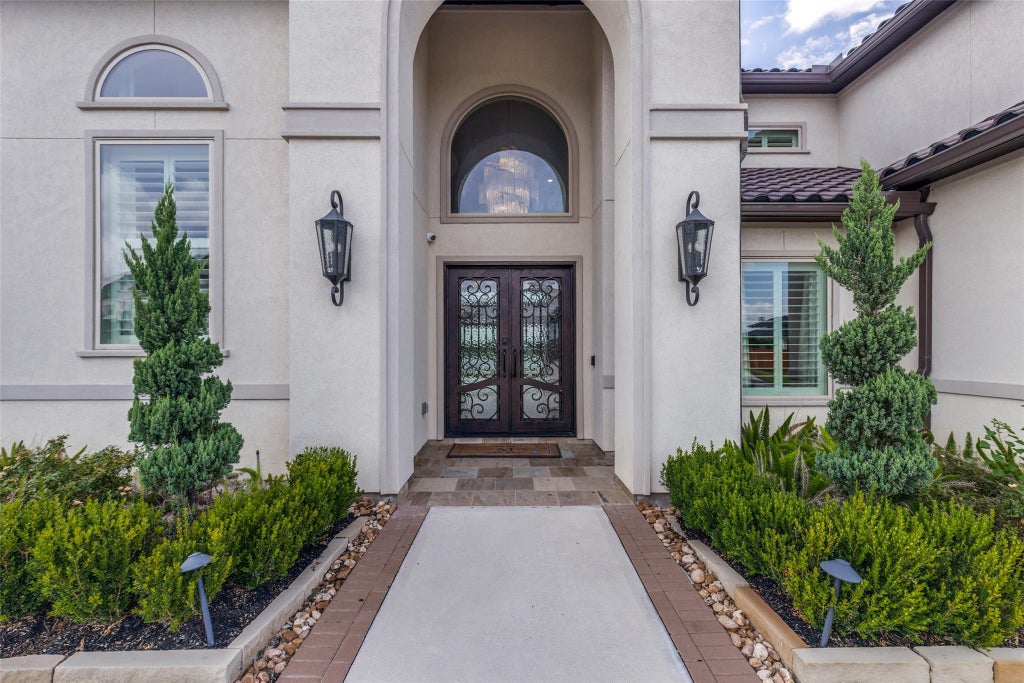 Photo of 19114 Coleto Creek Bend Drive, Cypress, TX 77433 (MLS # 25328454)