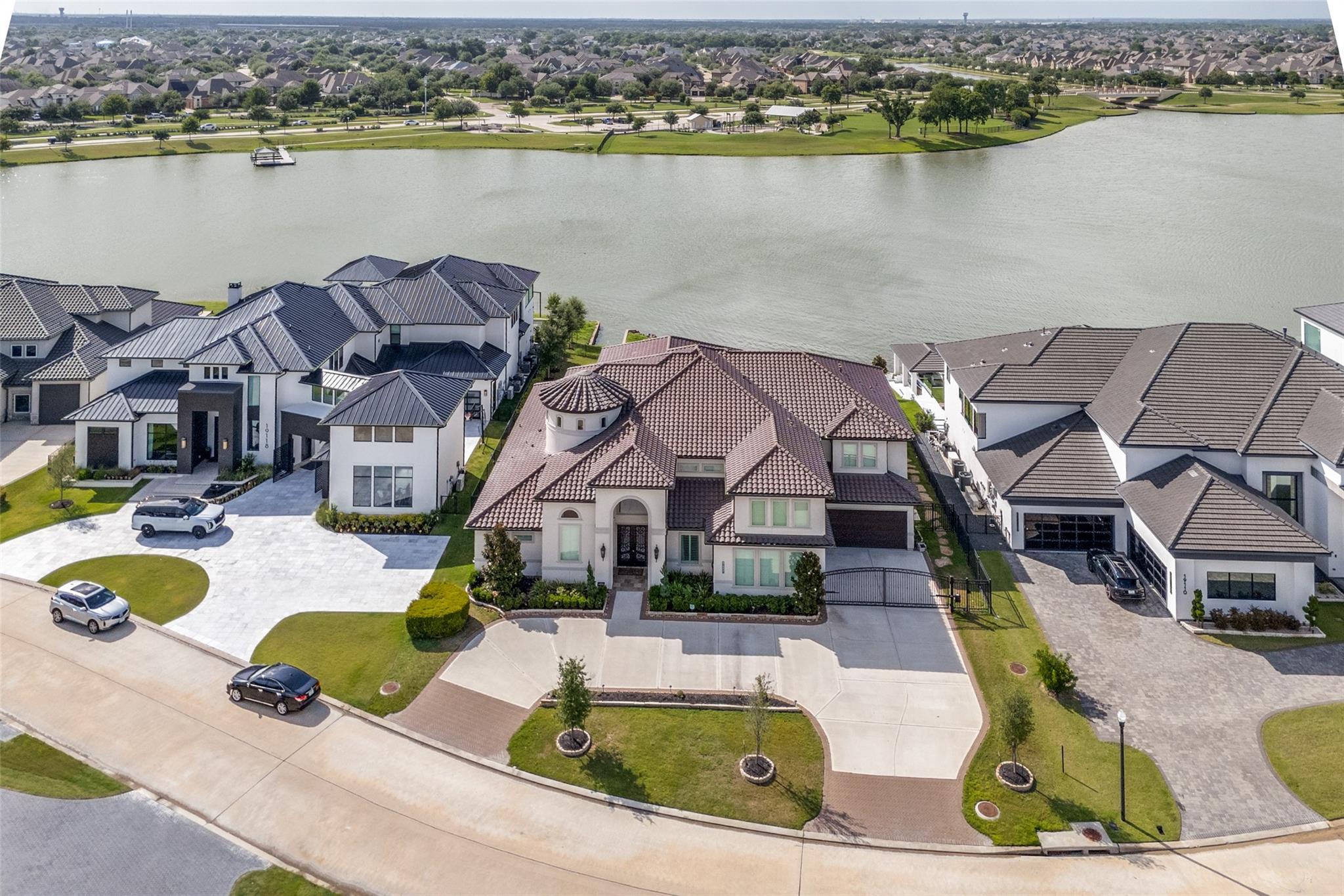 19114 Coleto Creek Bend Drive
