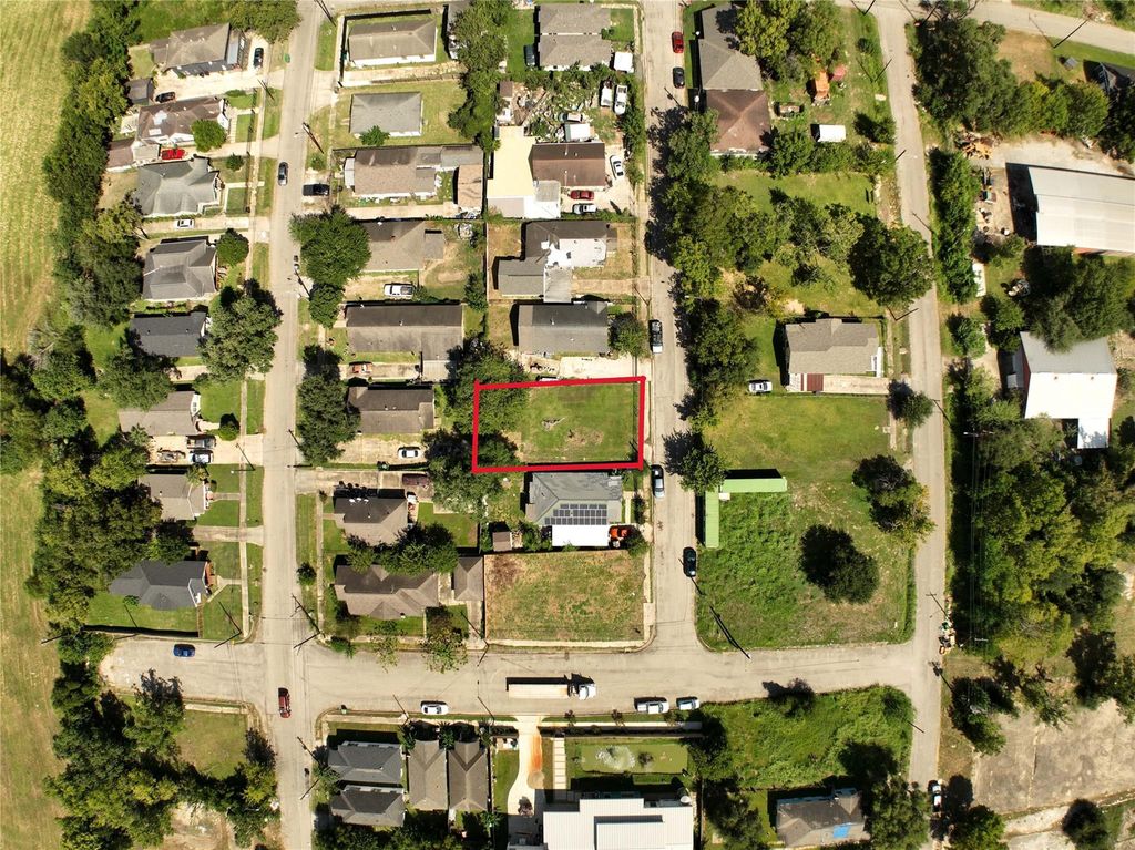 Photo of 2511 Jones Street, Houston, TX 77026 (MLS # 81444677)