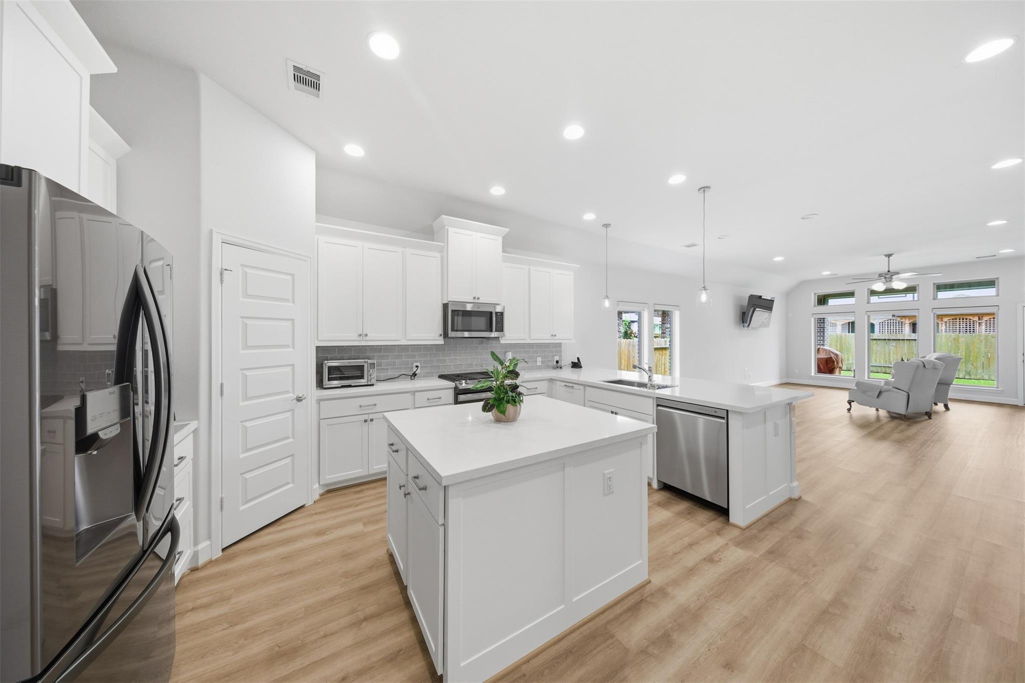 627 Lost Maples Bend Lane