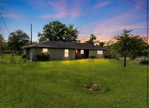 Photo of 721 County Road 239, Bay City, TX 77414 (MLS # 22156709)