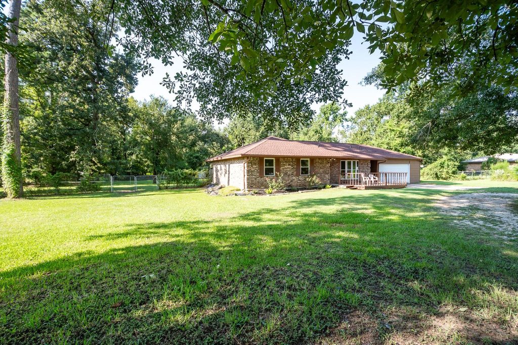 Photo of 23440 Joseph Drive, Porter, TX 77365 (MLS # 15289458)