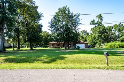 Homes For Sale - 23440 Joseph Drive<br/> Porter, TX 77365