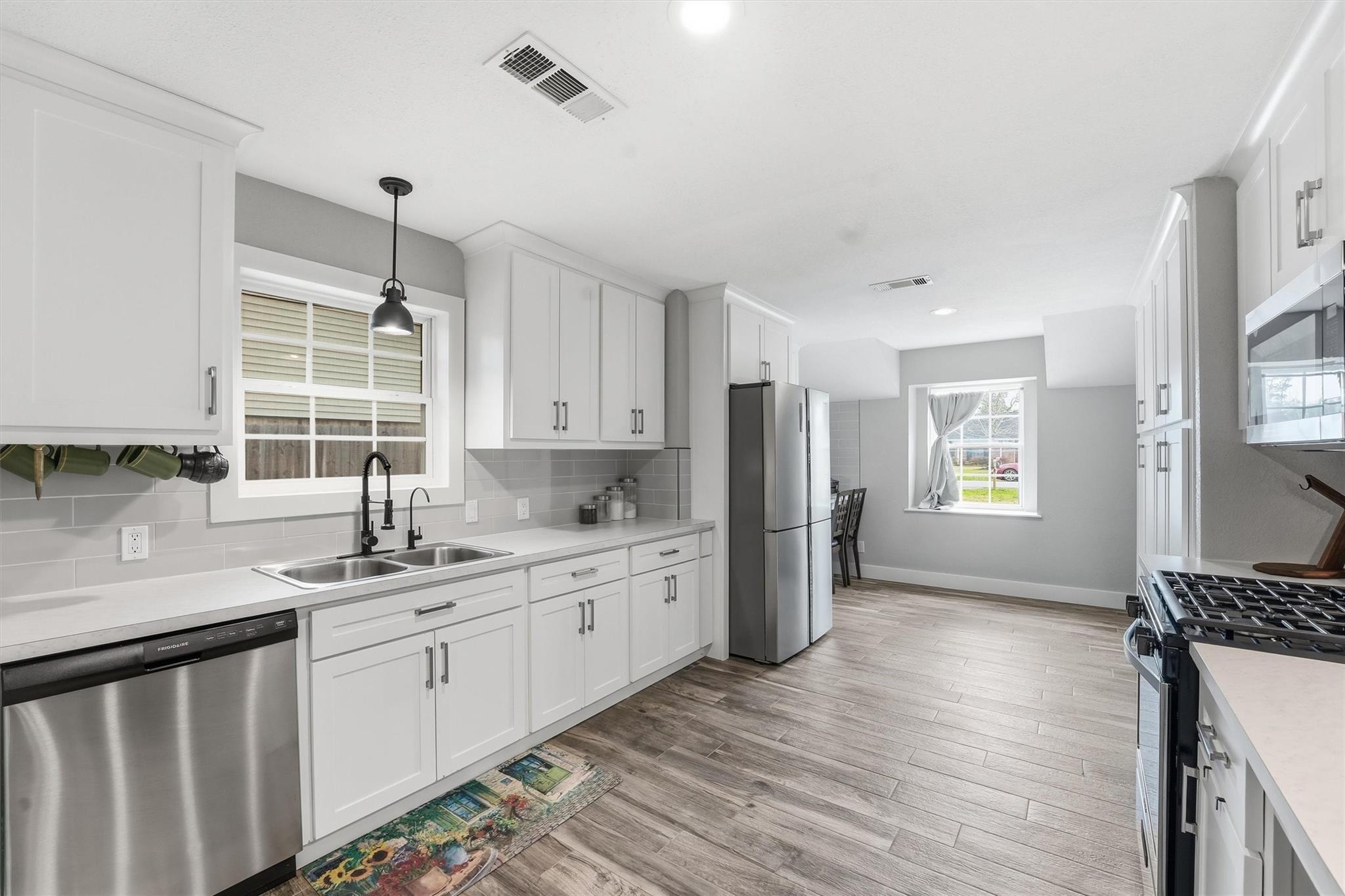 431 Dover Lane