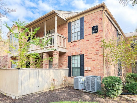 Photo of 2255 Braeswood Park Drive #117, Houston, TX 77030 (MLS # 11175321)