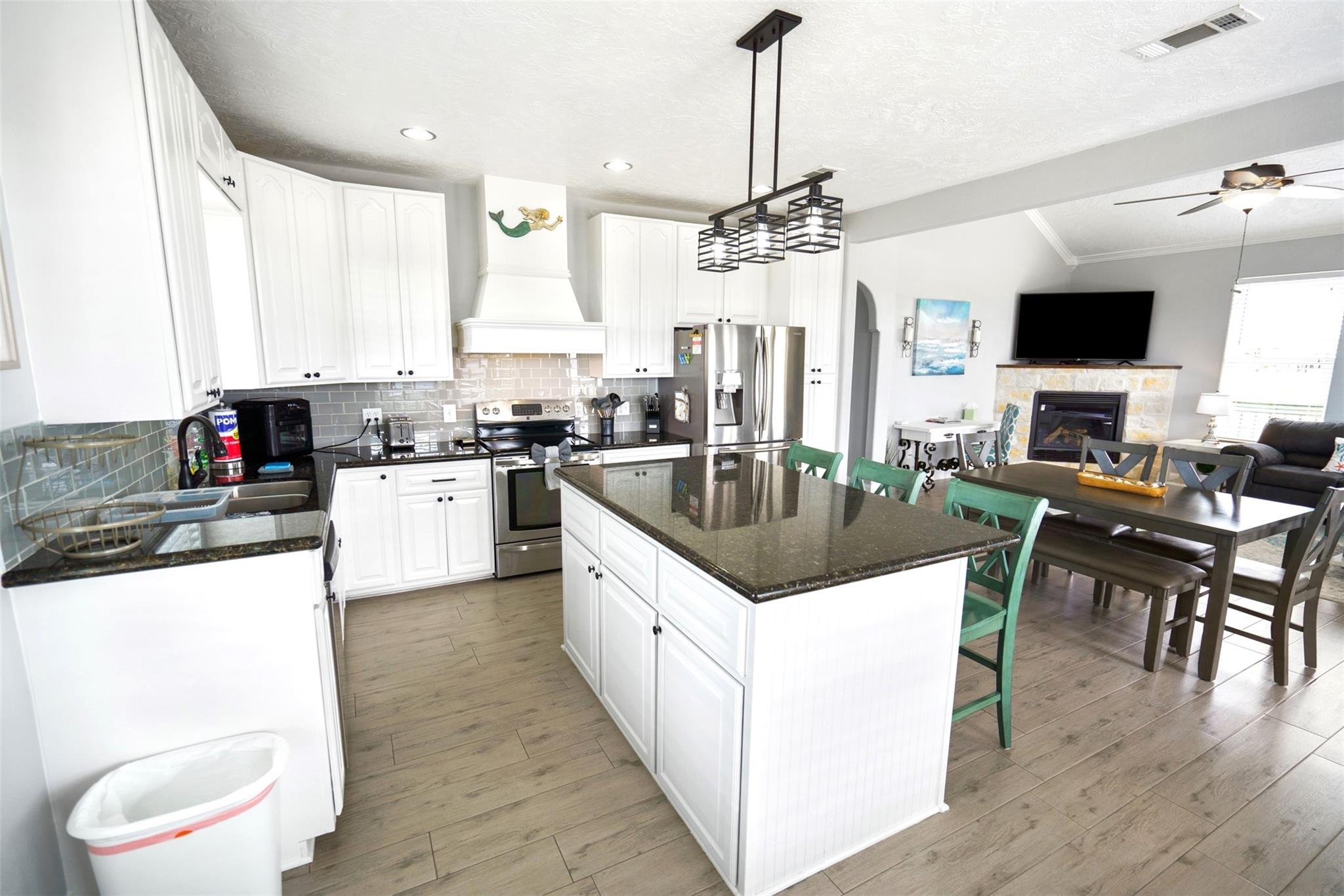 965 Gulf Shores Drive