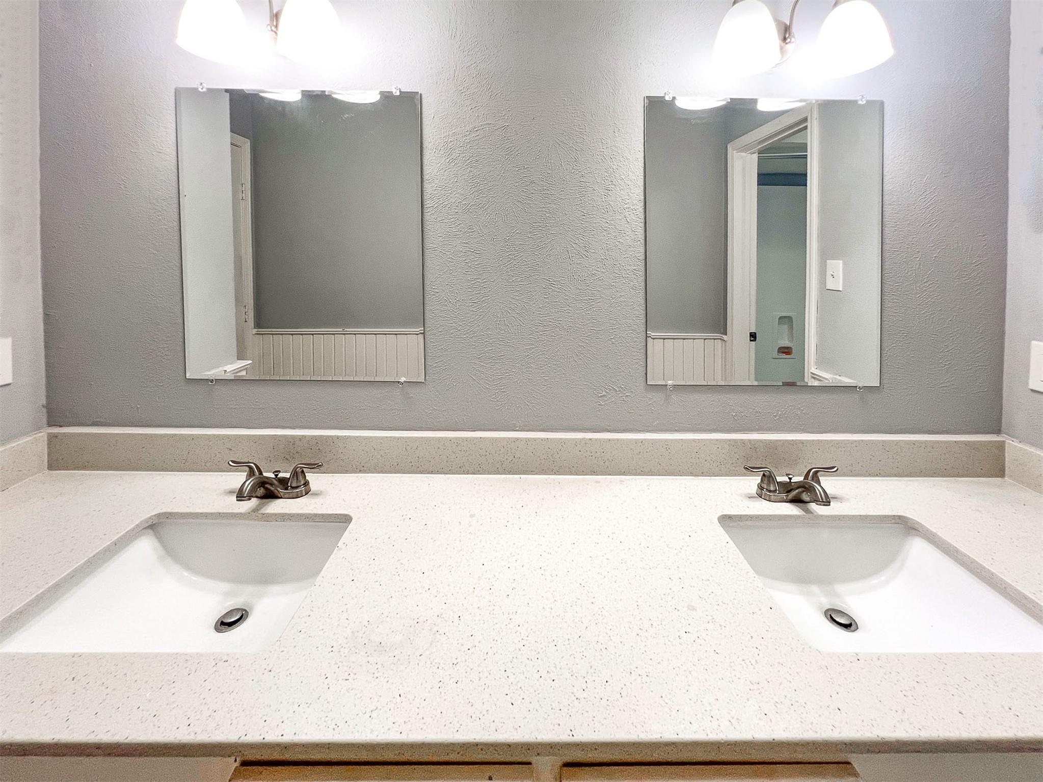 17715 Loring Lane Lane