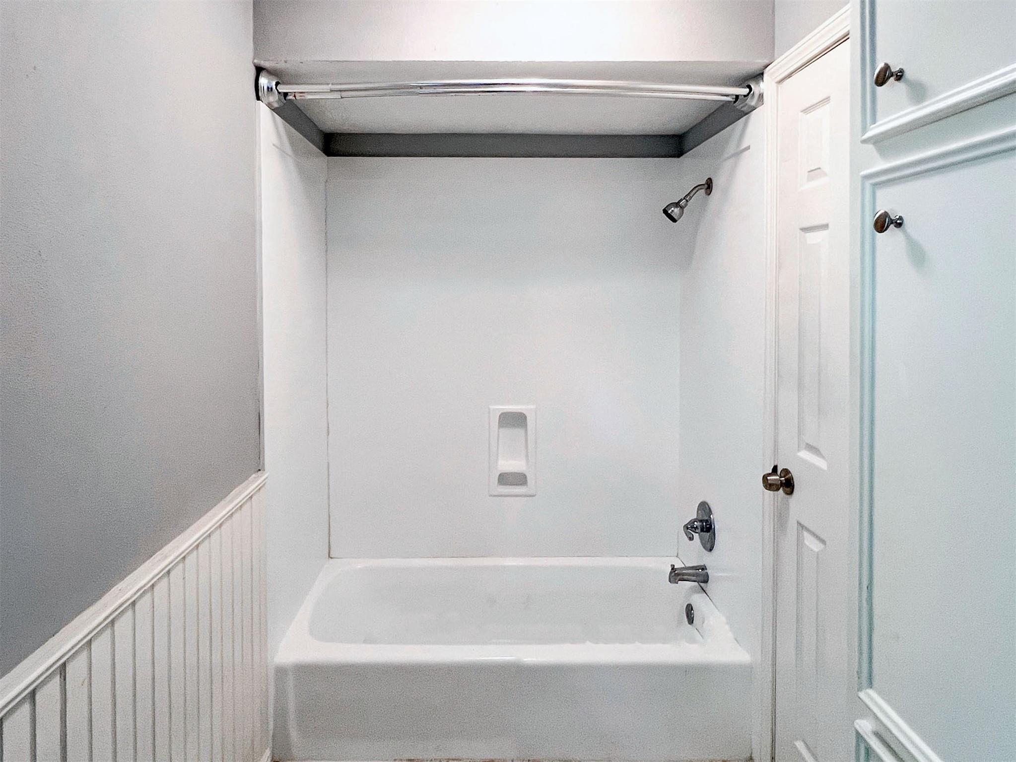 17715 Loring Lane Lane