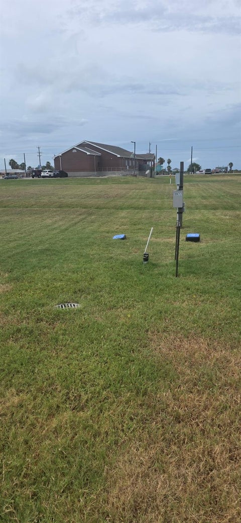 Photo of 1977 Pedregal Street Way, Crystal Beach, TX 77650 (MLS # 18806112)