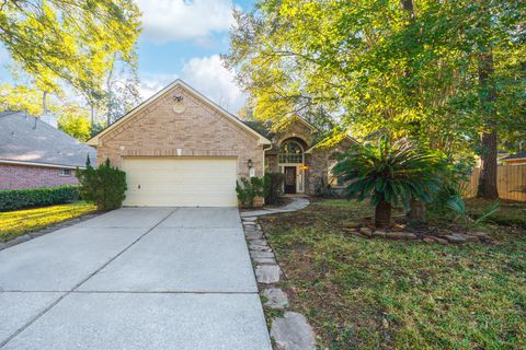 Photo of 22 Westwinds Circle, The Woodlands, TX 77382 (MLS # 77776237)