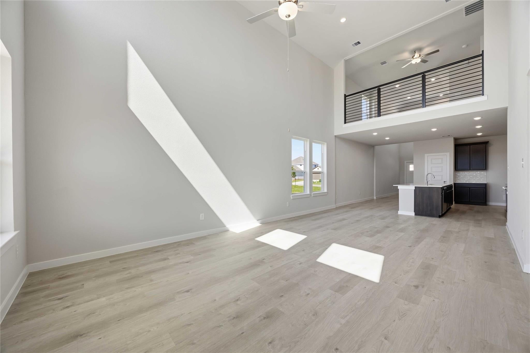 8138 Goliad Way